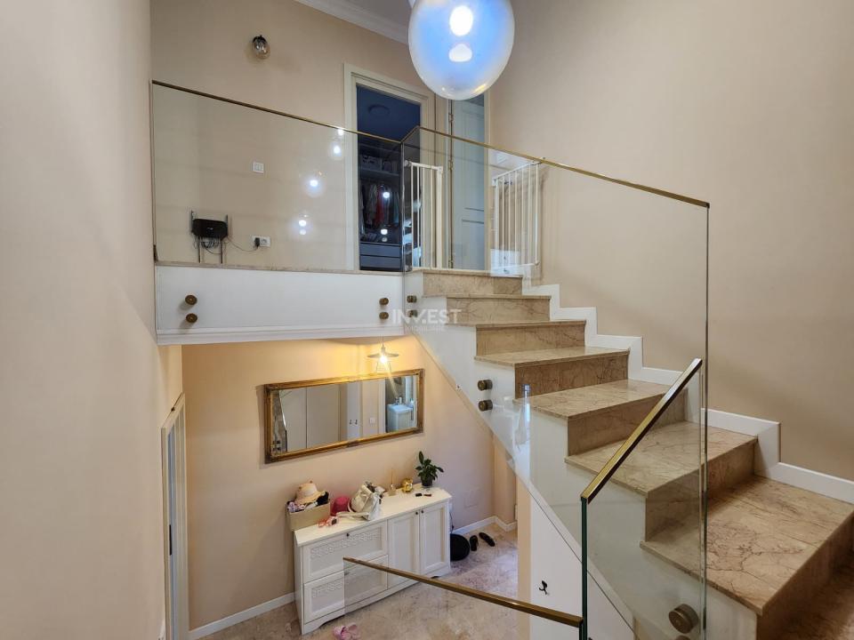 CASA ZONA PODISUL INSORIT , 100 MP UTILI , 380 MP TEREN - comision 0% - 11