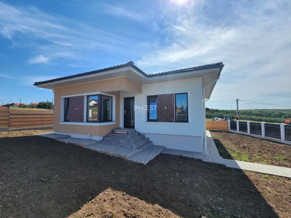 Casa individuala cu 4 camere CIURBESTI , COMISION 0% , TVA INCLUS !!! - 1