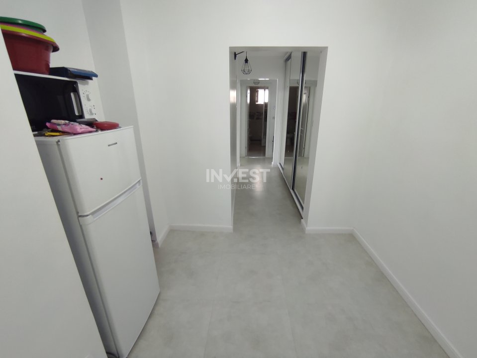 Apartament 3 camere, decomandat, et. 3, Nicolina - 6