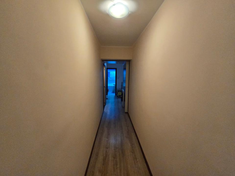 Apartament 3 camere Militari Gorjului Pacii balcon decomandat 77mp