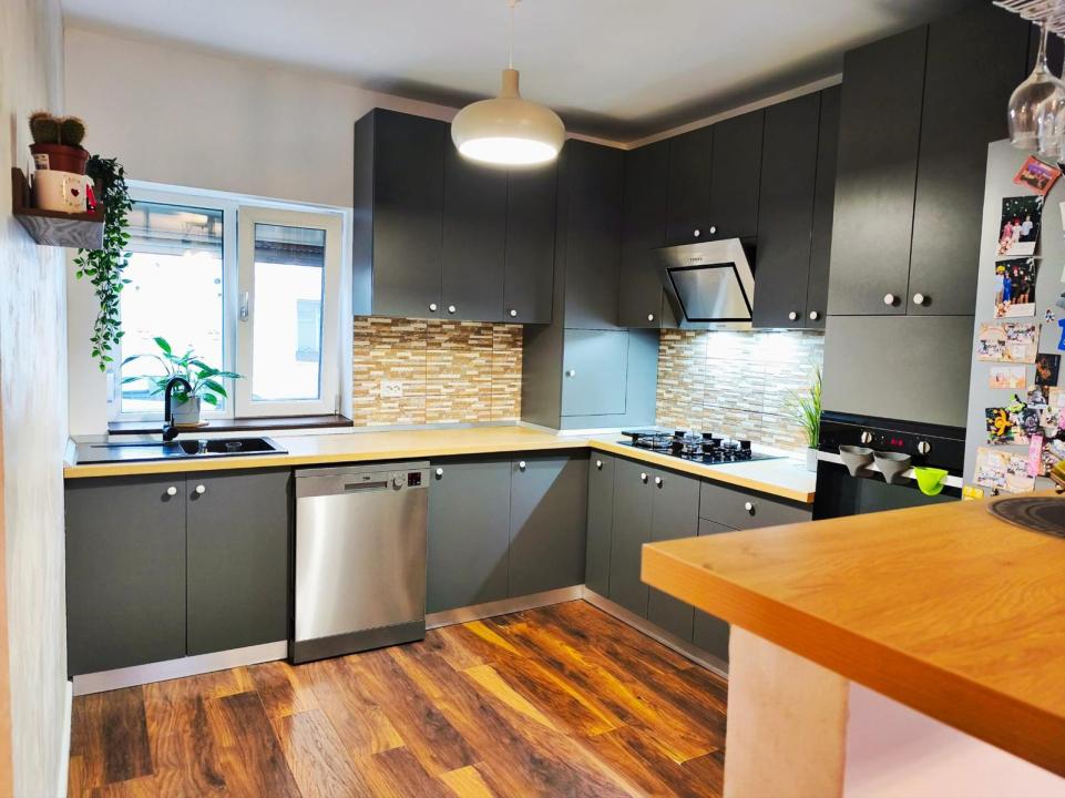 Duplex modern in Pipera, de inchiriat cu 3 locuri de parcare și gradina 50 mp — imaginea 2