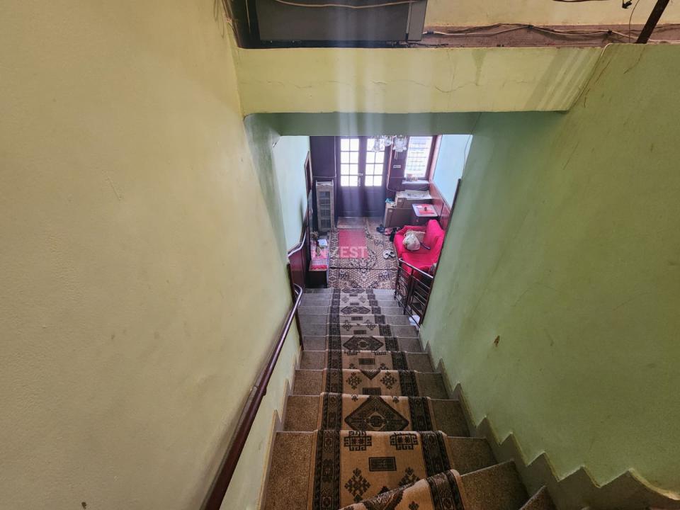 CASA CENTRU IASI, 7 CAMERE,  143 MP UTILI, 22 MP BECI, MAGAZIE SI GARAJ - 5