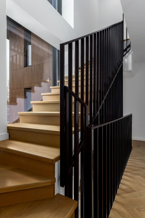 Vilă duplex P+2, finisaje premium, design unic – Voluntari, Erou Iancu Nicolae — imaginea 4