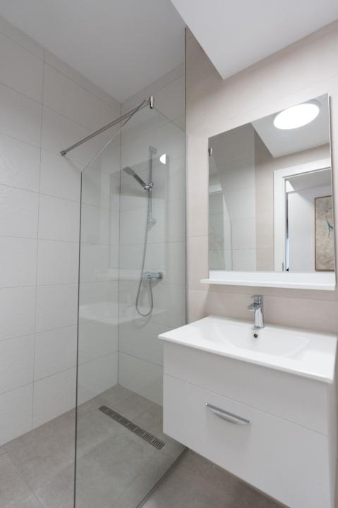 2 camere Premium in First Estates Pipera | Mobilat complet — imaginea 8