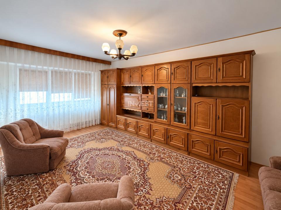 3 camere decomandat 80 MP - etaj 3 cu lift - CUG Providența - bloc 1989 - 1