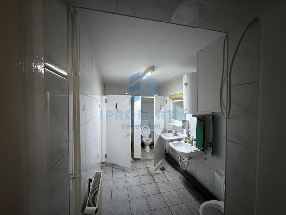 Vânzare ansamblu 2 Case 10 camere în Timpuri Noi cu curte privata - fotografie proprietate 12