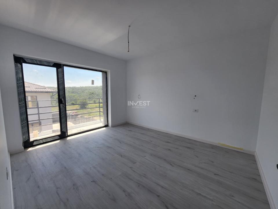 CASA INDIVIDUALA , 4 CAMERE, 2 BAI, 500 mp teren, MOLDOVA MALL - 12