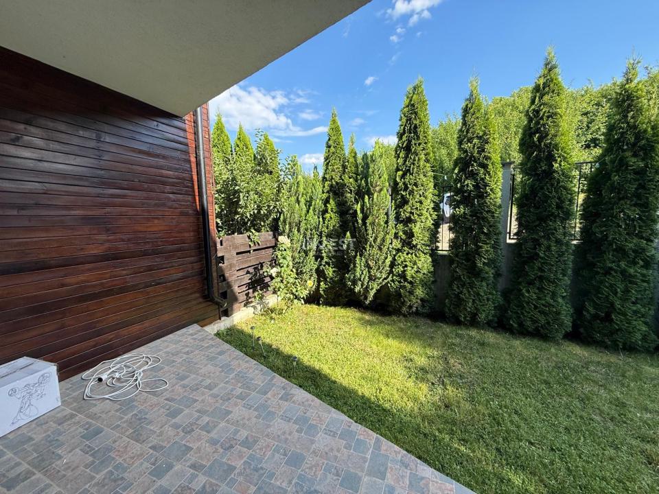 Duplex, 4 camere, teren cu spațiu de joacă — Rond Păcurari, Iași - 12