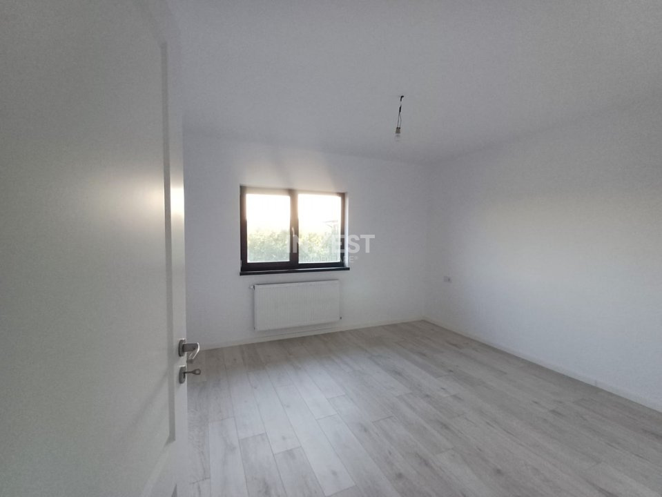 Casă parter, 3 camere, 818 mp teren, zona Valea Adanca - 11