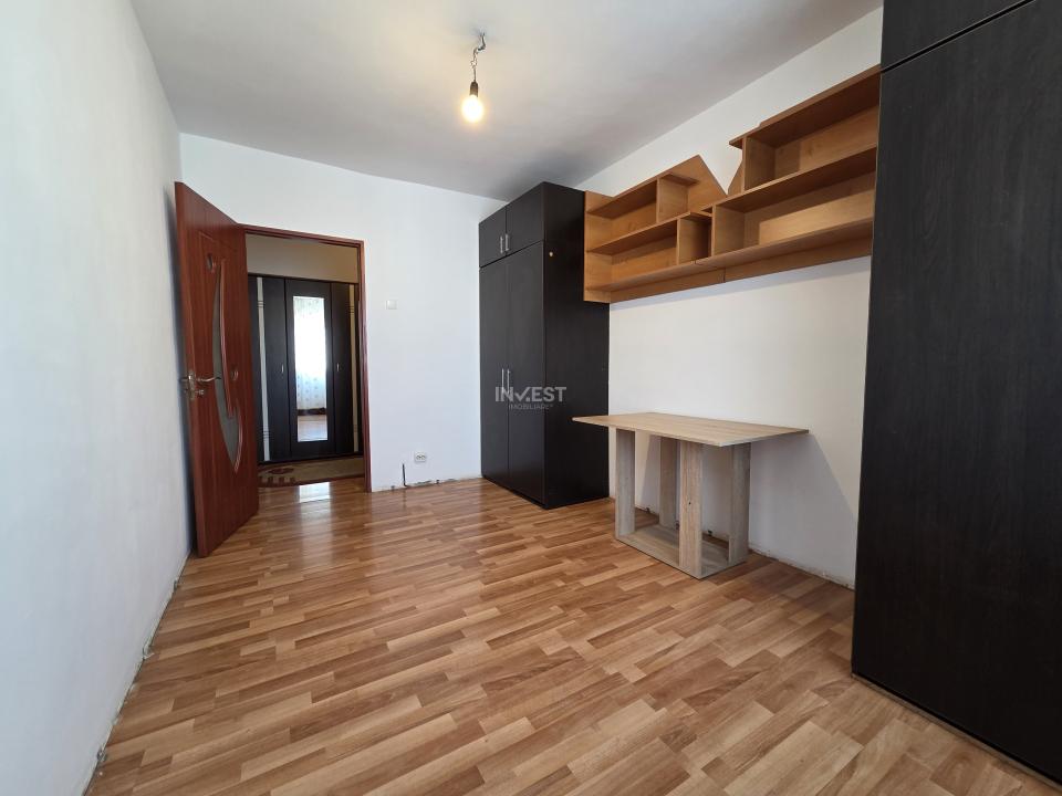 Apartament 2 camere, decomandate, etaj intermediar  - 3