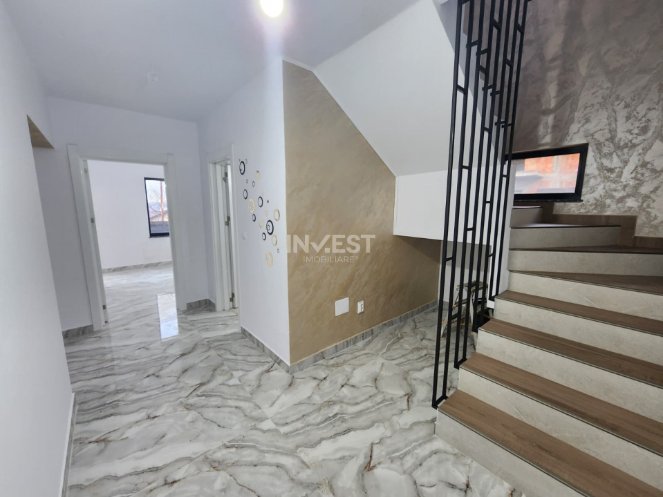 CASA 4 CAMERE, 2 BAI, 440 MP TEREN, MIROSLAVA