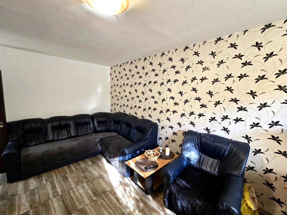 Apartament 3 camere decomandat Soseaua Salaj Petre Paun 2 bai 66.11 mp mobilat