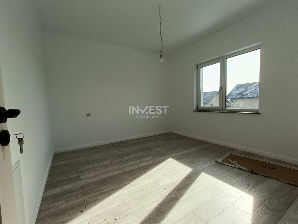 Casă de vânzare în Valea Lupului, Iași – 4 Camere si Beci - 14