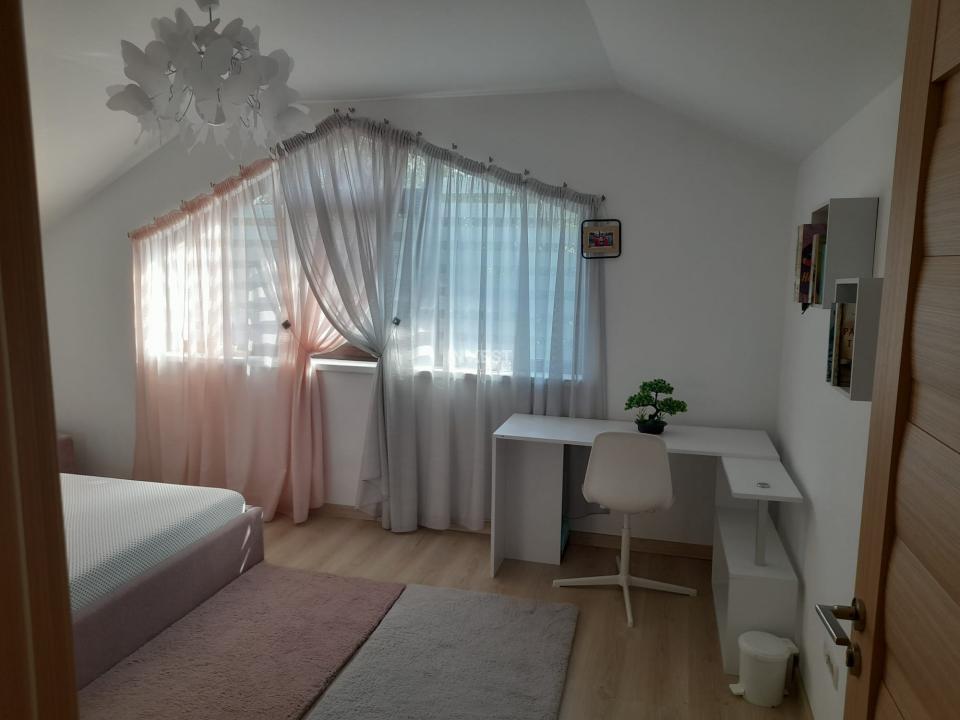 CASA INDIVIDUALA , 4 CAMERE, 2 BAI , 450 MP DE TEREN , MIROSLAVA - 15