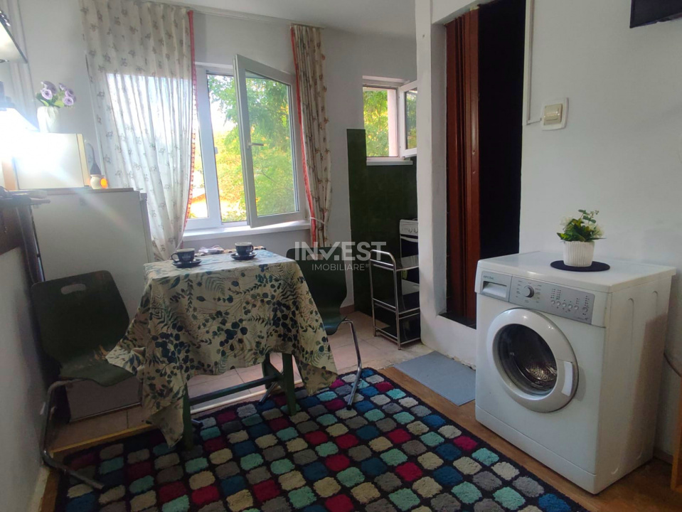 Apartament 2 camere-Podu Ros-etaj 1-bloc fara risc - 1