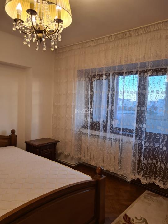 Apartament 3 camere decomandat-80 mp-Podu Ros-bloc 1994 - 12