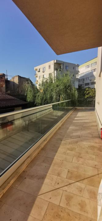 Apartament 3 camere - la 1 min de metrou Tineretului! Parcare subterana inclusa — imaginea 4