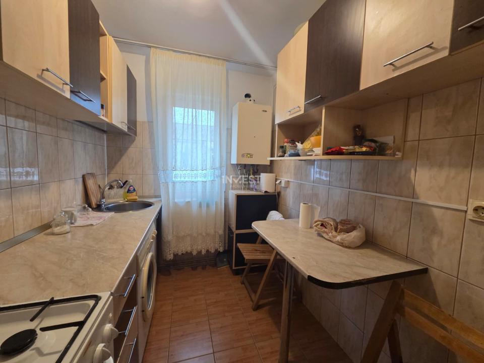 DE VANZARE-APARTAMENT 2 CAMERE-PIATA DACIA - 5