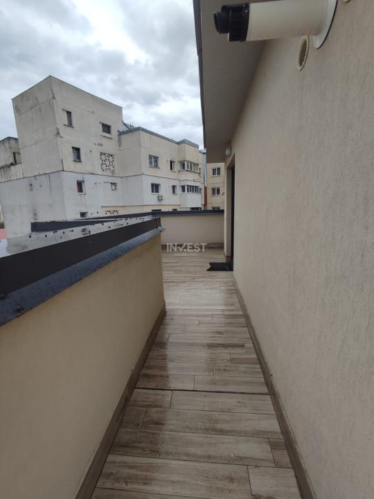 Penthouse cu 2 camere si 2 terase , 550 euro - Nicolina - 10