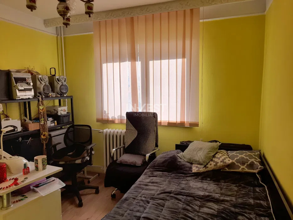 APARTAMENT 3 CAMERE, ETAJU 1, 60 MP UTILI, ALEXANDRU CEL BUN  - 2
