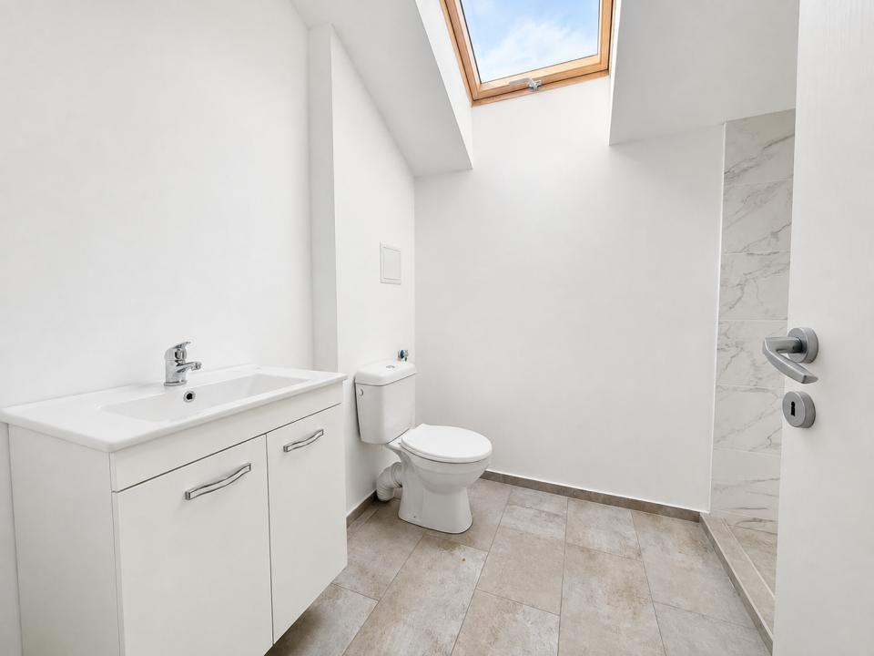 Studio - 2 camere în bloc nou  Stupini