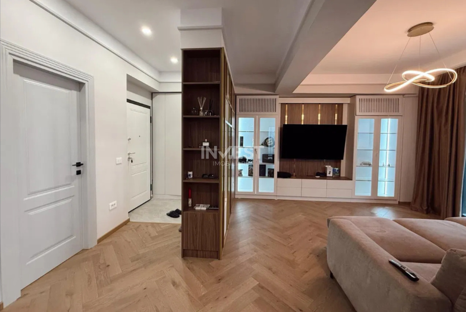 Apartament Deosebit De 3 Camere Copou - 10