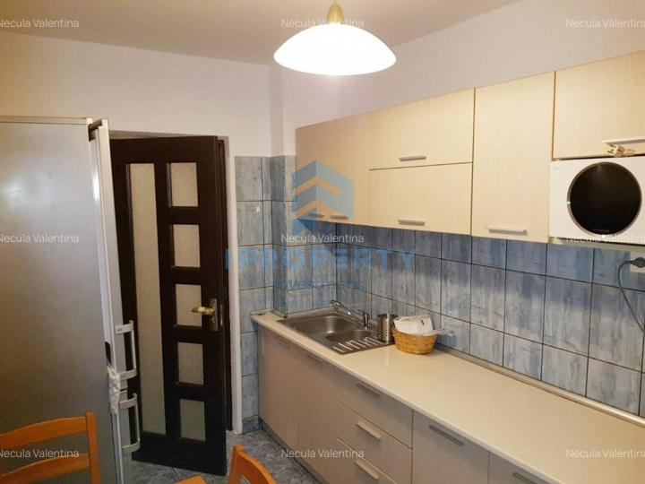 1 Decembrie  2 Camere  Decomandat Ac Metrou  - fotografie proprietate 7
