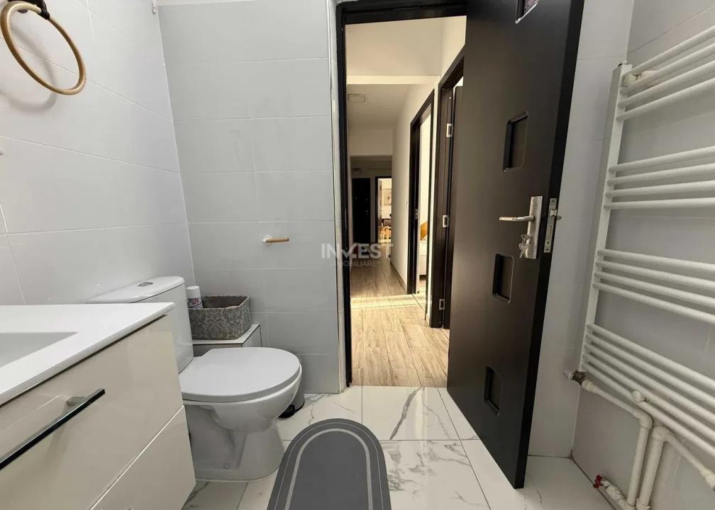 Apartament cu 3 camere decomandat, zona Nicolina (str. Orientului) - 6