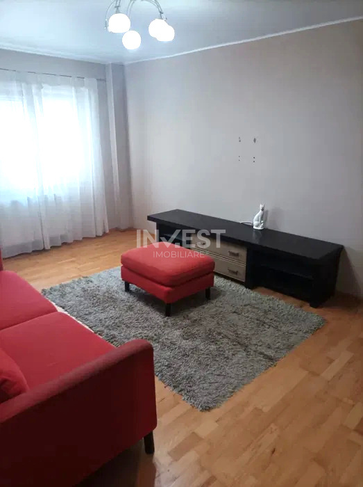 Apartament 3 camere decomandat - zona Nicolina - prima statie - Lidl  - 1