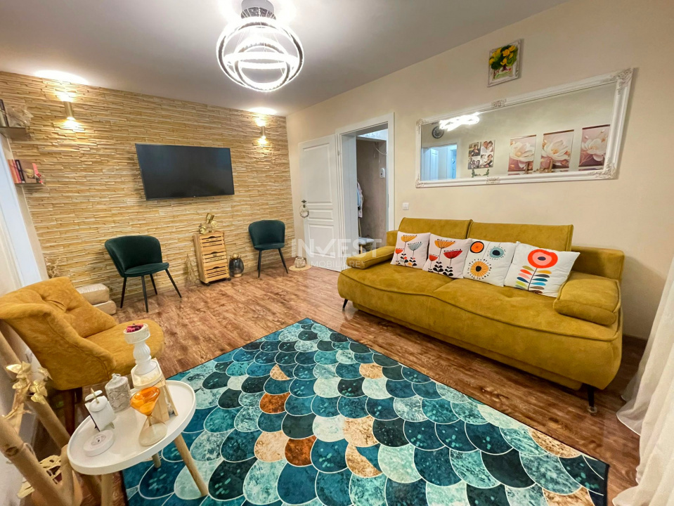 Apartament 3 camere-etaj 1-Podu Ros-renovat - 1