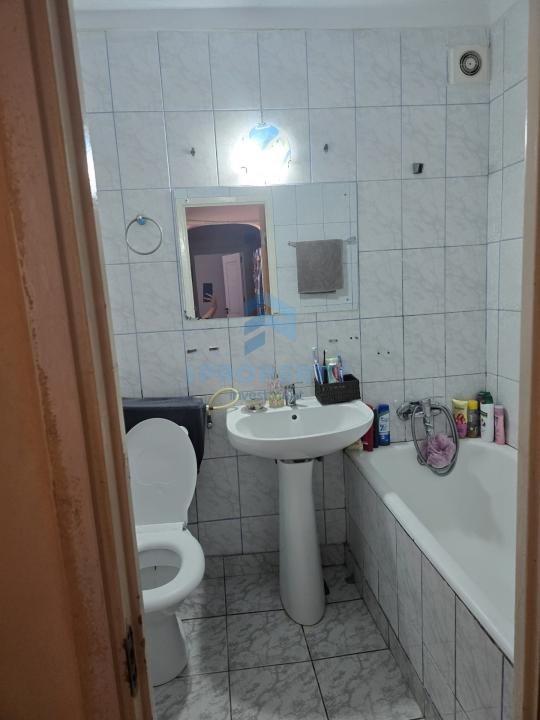 Berceni | 2 Camere | 49 MP | Bloc 1978 | Etaj 4/4 | Reabilitat | - fotografie proprietate 8