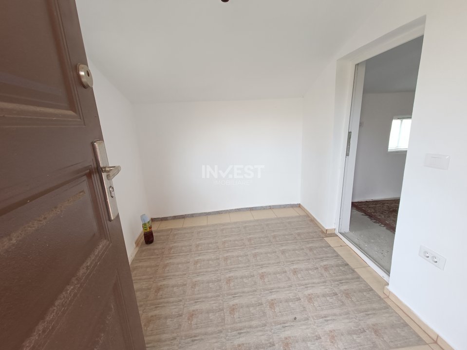 Casa cu 1688mp in zona Iepureni (Movileni) IASI - 4