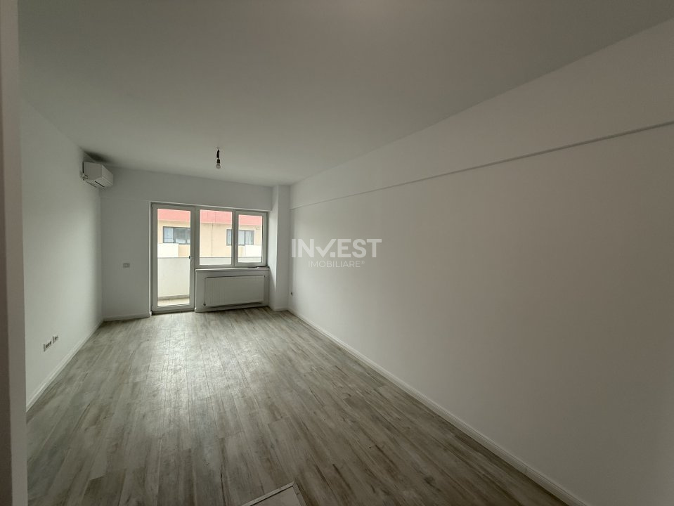 *UNIREA TOWERS* APARTAMENT 1 CAMERĂ - DECOMANDAT - 15