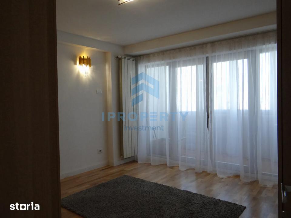 Apartament cu 3 Camere in zona Decebal cu loc de parcare - fotografie proprietate 19