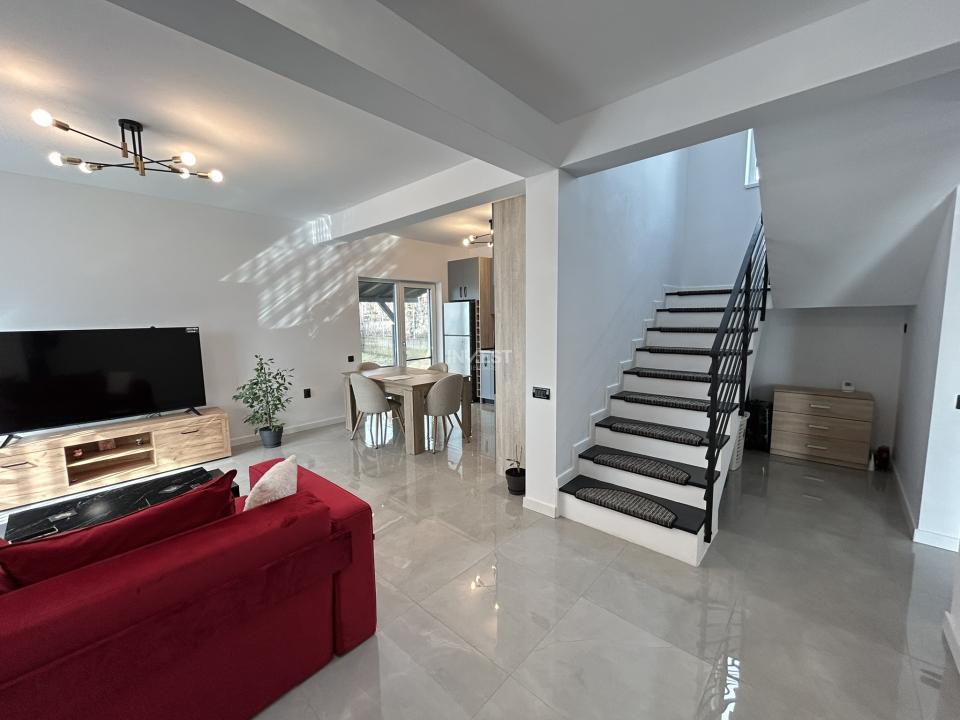 Casa individuala, 5 camere, 3 bai, utilata. Zona Bucium- Plopii Fara Sot, IASI - 4