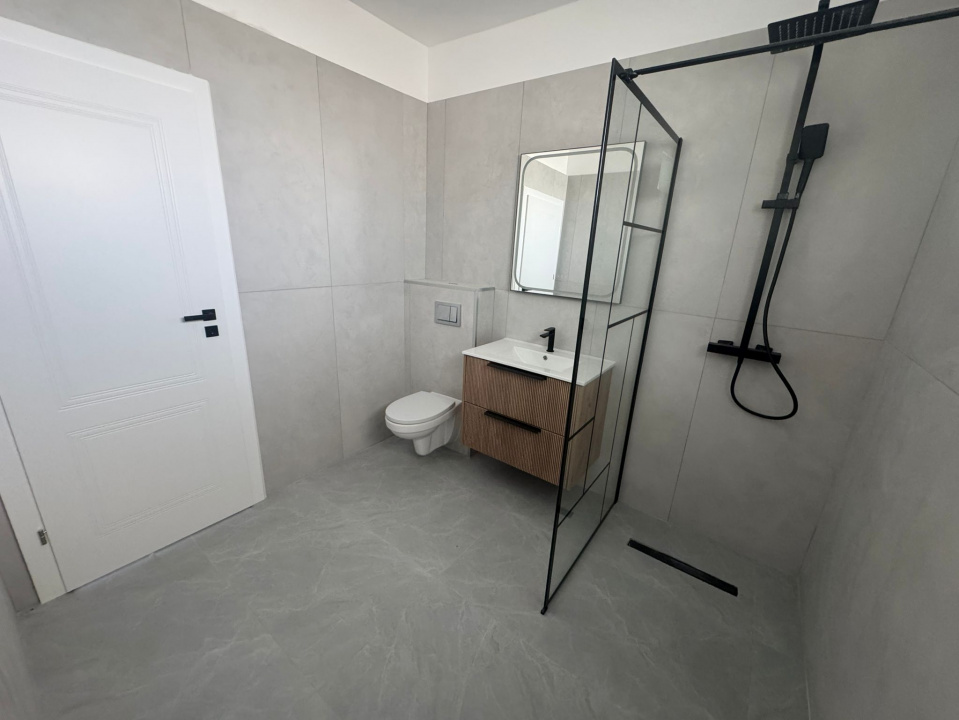 Duplex, Finisat, 4 camere, 3 bai, Teren 370 , Complex Nou!