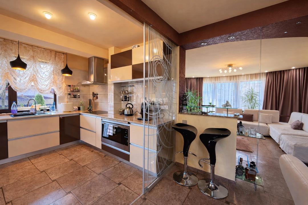 Vilă cu 7 camere și 825 mp teren în cartierul Bucium-Iasi - 26