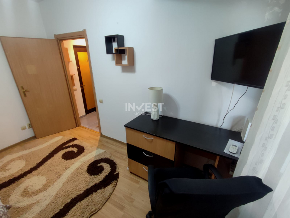 Apartament 1 camera, decomandat, Podul de Piatra - 2