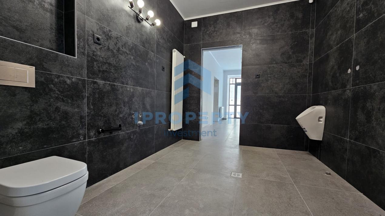 Marasesti Spatiu Comercial 150 MP Parcare Curte Individuala  - fotografie proprietate 12