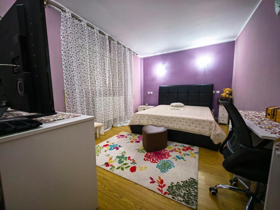Comision 0%, Casa cu etaj si mansarda, 7.200 mp teren, comuna Probota
