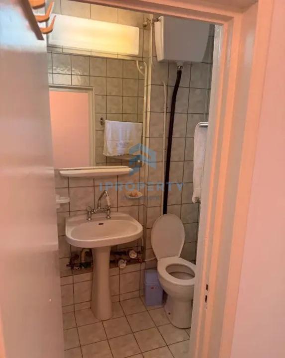 Închiriere Apartament 3 camere în Dristor Parcare Inclusă - fotografie proprietate 6