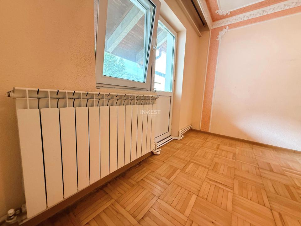 Apartament cu 4 camere lângă Mănăstirea Frumoasa - etajul 3 - bloc 1983 - 3
