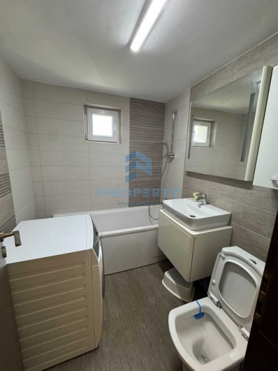 Crangasi | 4 camere | Centrala proprie | Loc parcare | Prox metrou - fotografie proprietate 11