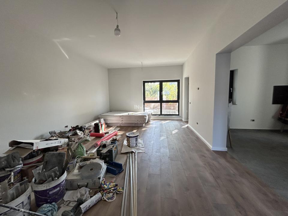 Casă Individuală 5 CAMERE, 3 BĂI, COMISION 0% - 7