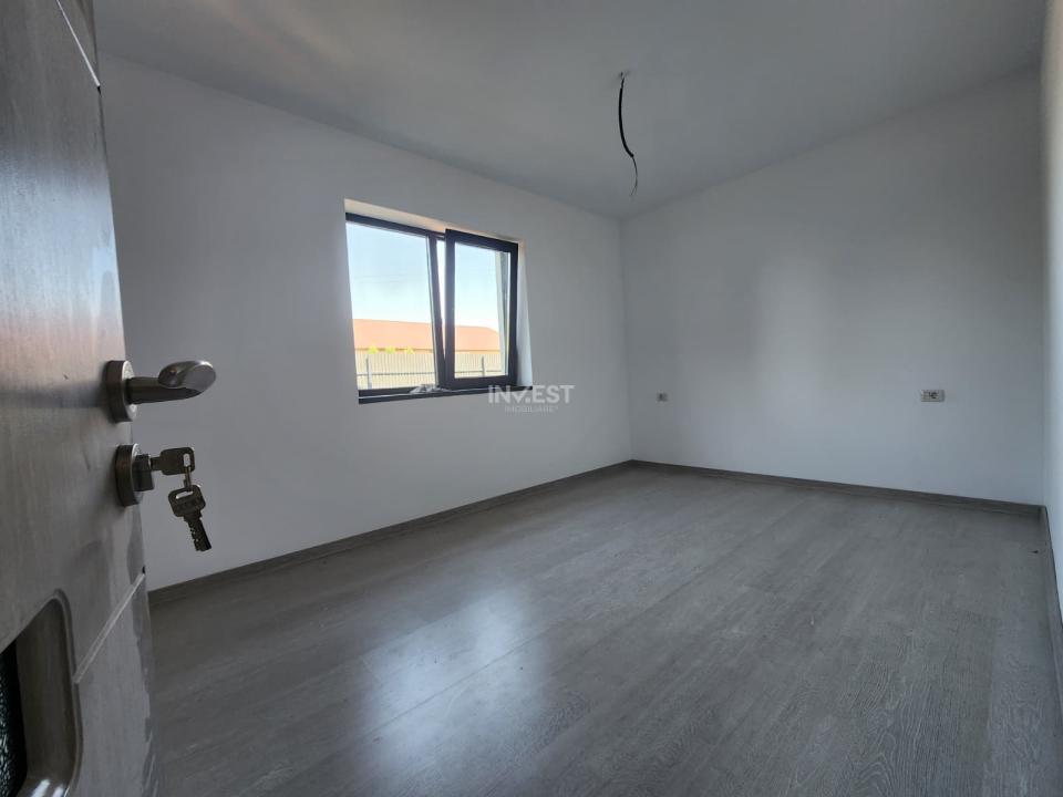 CASA INDIVIDUALA, 3 CAMERE, 400 MP TEREN,CIURBESTI - 12