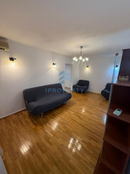Închiriere Apartament 3 camere în Aparatorii Patriei-2 Bai-Centrala Proprie-Park - fotografie proprietate 6