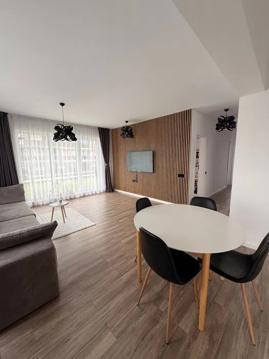 Apartament tip penthouse | 3 camere | 2 băi | terasă 140mp | Iris