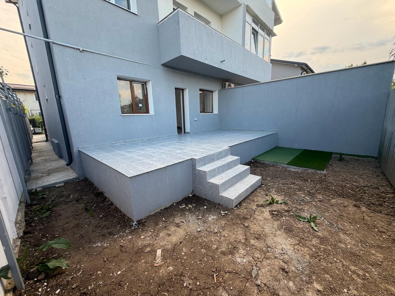 Magurele Oportunitate Rară 6 camere Două Apartamente la Pachet într-o Vilă