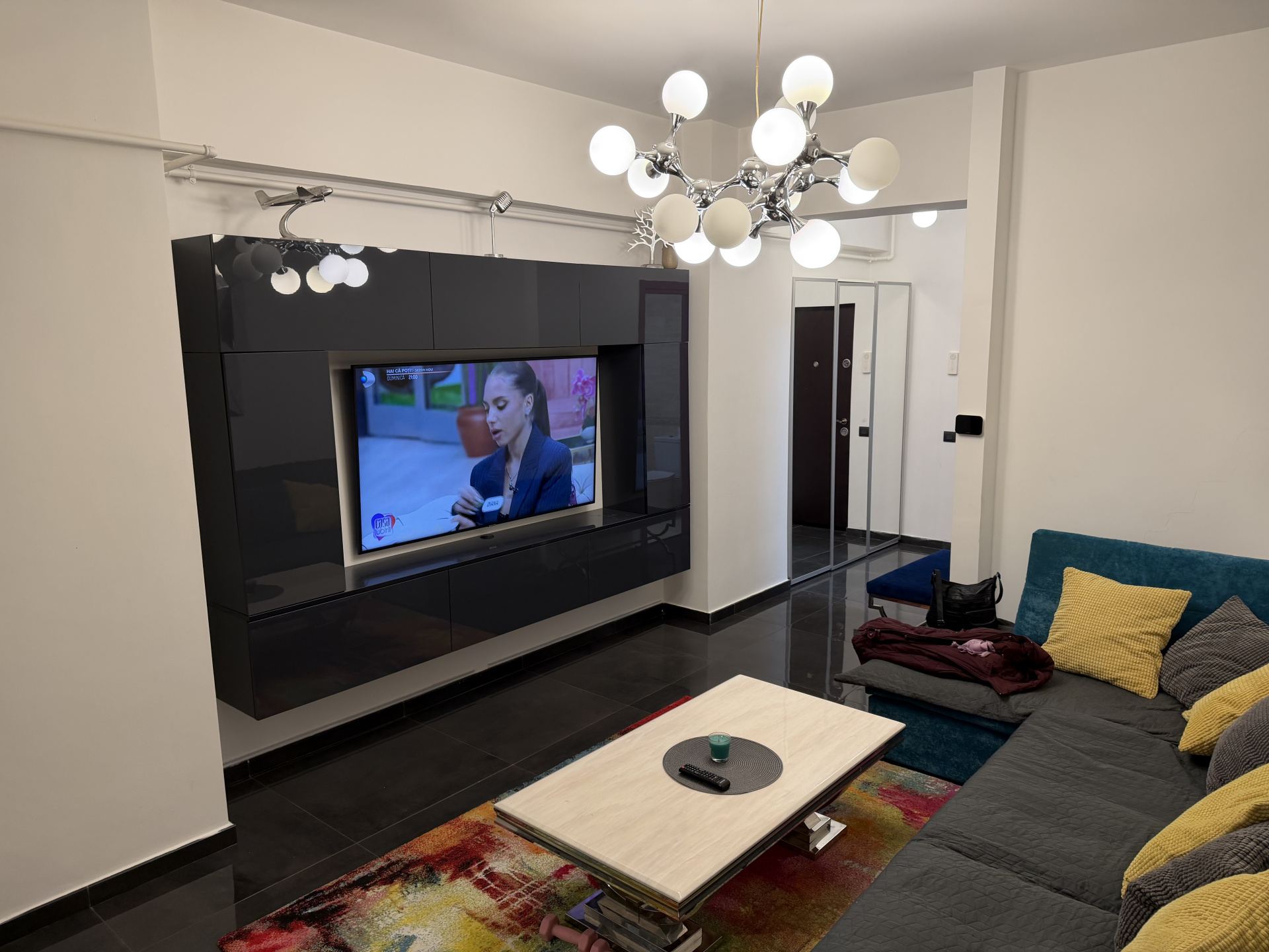  Apartament 2 Camere cu Terasa  P-ta Alba Iulia Bucuresti